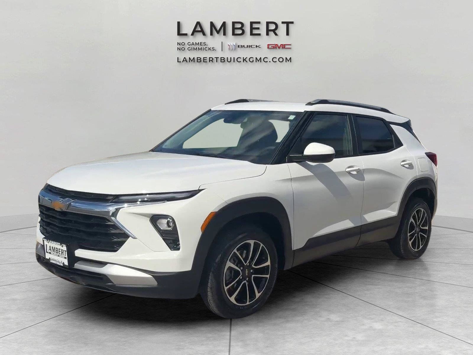 Used 2025 Chevrolet TrailBlazer LT w/ Driver Confidence Package AWD/4WD image 1
