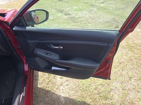 Used 2021 Nissan Sentra SV image 33