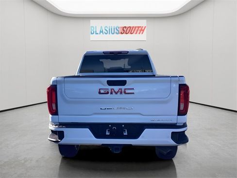 Used 2021 GMC Sierra 2500 Denali w/ Denali Ultimate Package image 4