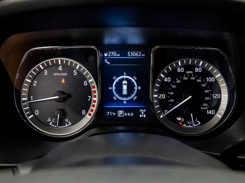 Used 2019 Nissan Titan PRO-4X image 42