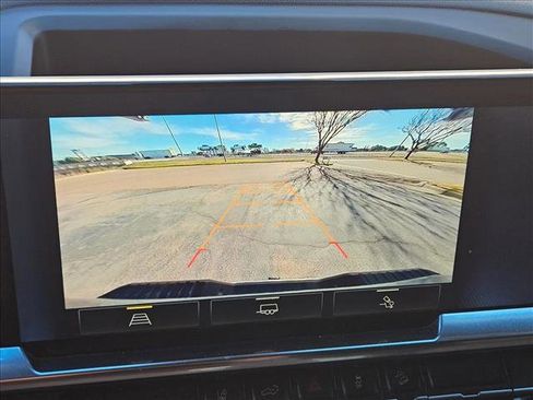 Certified 2025 Chevrolet Silverado 3500 LT image 14