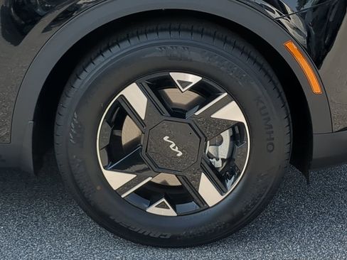 New 2026 Kia Sportage LX image 10