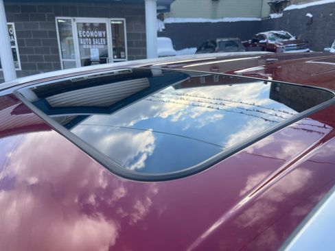 Used 2020 Toyota Highlander XLE image 8