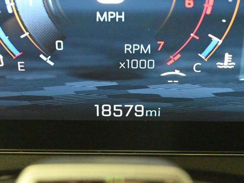 Used 2025 Chevrolet Traverse High Country w/ LPO, Floor Liner Package image 27