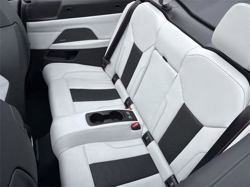 Used 2024 BMW M4 xDrive Competition image 16