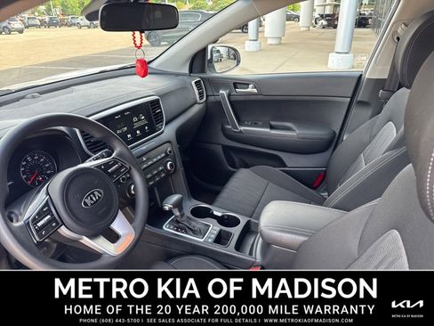 Used 2022 Kia Sportage LX AWD/4WD image 14