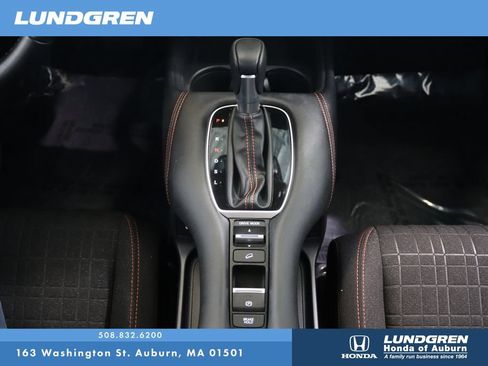 Used 2025 Honda HR-V Sport image 25