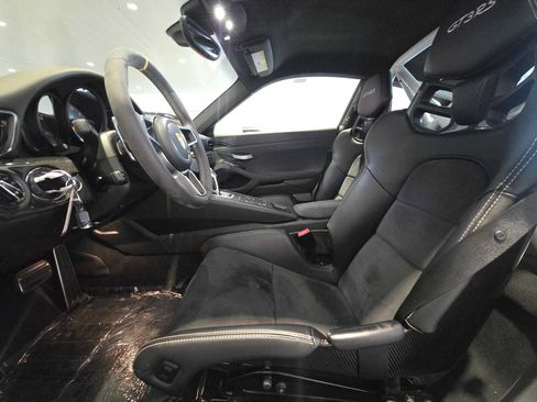 Used 2016 Porsche 911 GT3 RS RWD image 18