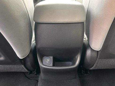 Used 2023 Hyundai Kona SE FWD image 26