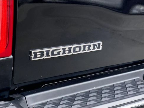 Used 2024 RAM 2500 Big Horn w/ Sport Appearance Package AWD/4WD image 10