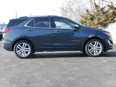 Used 2020 Chevrolet Equinox Premier image 8