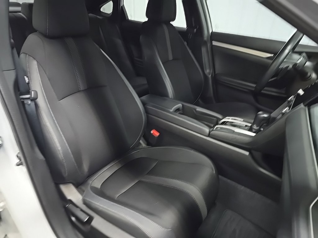 Used 2021 Honda Civic Sport image 14