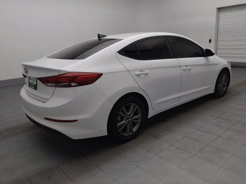 Used 2018 Hyundai Elantra SEL FWD image 10