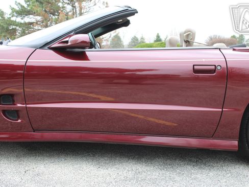 Used 2000 Pontiac Firebird Trans Am RWD image 35