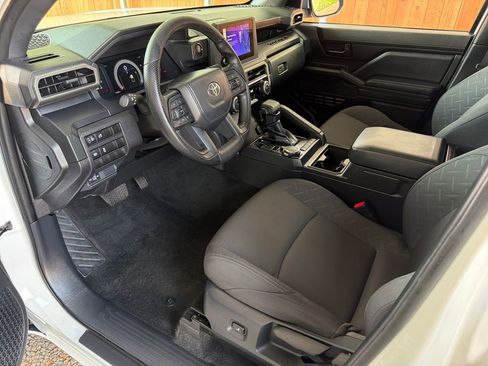 Used 2024 Toyota Tacoma SR image 2