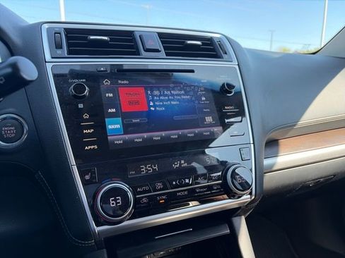 Used 2019 Subaru Outback 2.5i Touring image 23