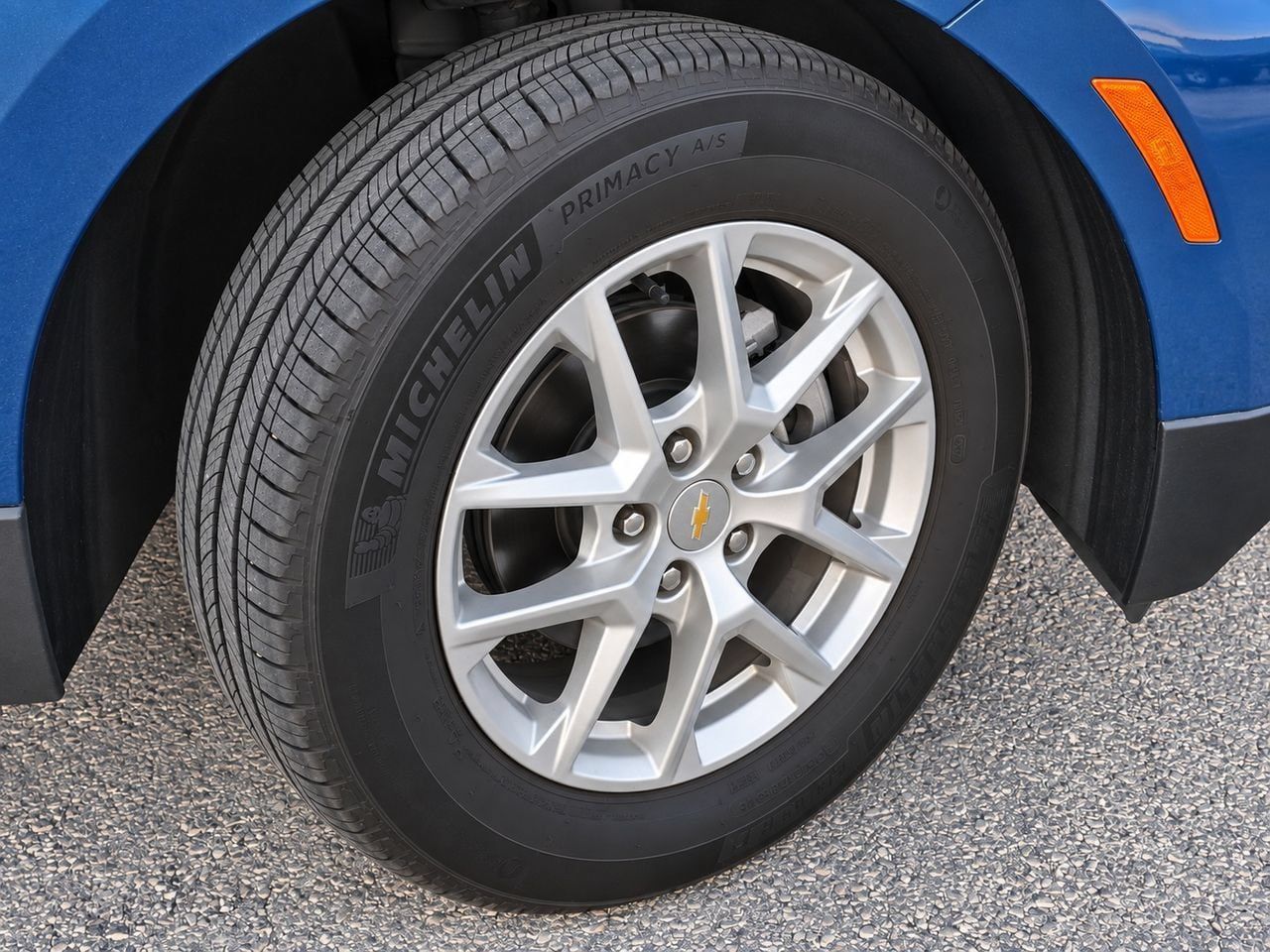 Certified 2024 Chevrolet Equinox LS w/ LS Convenience Package FWD image 8