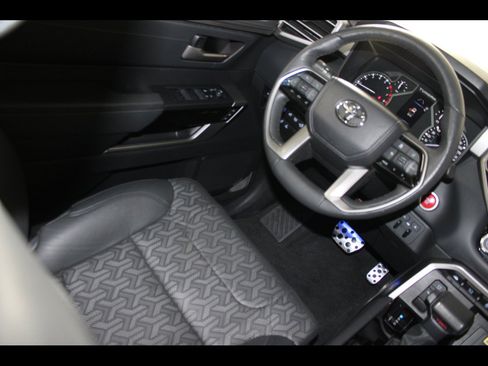 Used 2023 Toyota Tundra Limited w/ TRD Off-Road Package AWD/4WD image 14