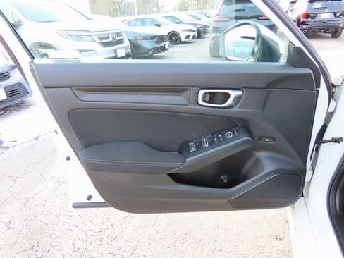 Used 2023 Honda Civic LX image 14