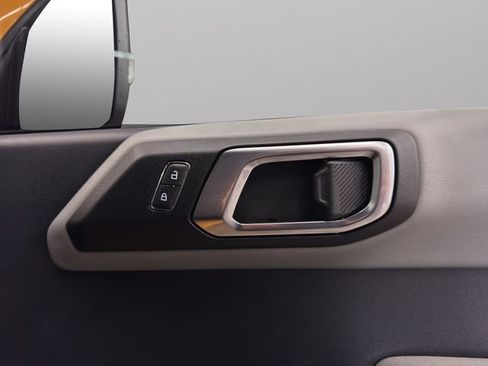 Used 2021 Ford Bronco Badlands image 17