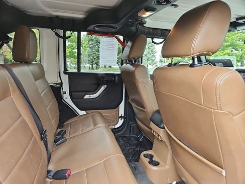 Used 2012 Jeep Wrangler Unlimited Sahara w/ Dual Top Group AWD/4WD image 15