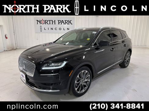 Used 2023 Lincoln Nautilus Reserve w/ Luxury Package image 1