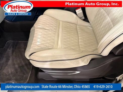 Used 2020 Lincoln Navigator Black Label w/ Cargo Convenience Package AWD/4WD image 12