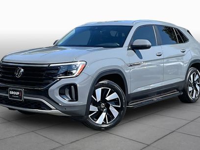 Used 2024 Volkswagen Atlas Cross Sport SE