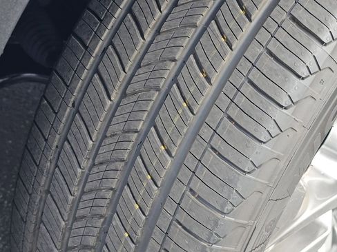 Certified 2025 Toyota RAV4 Limited w/ Advanced Technology Package image 22