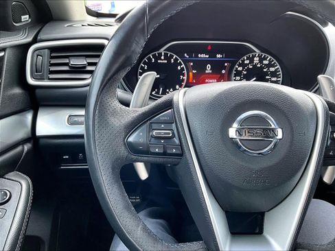 Used 2018 Nissan Maxima SR FWD image 21