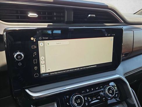 Used 2023 GMC Sierra 1500 Denali Ultimate AWD/4WD image 12