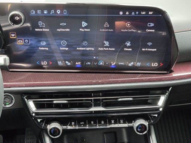 New 2027 Chevrolet Traverse RS w/ LPO, Floor Liner Package AWD/4WD image 10