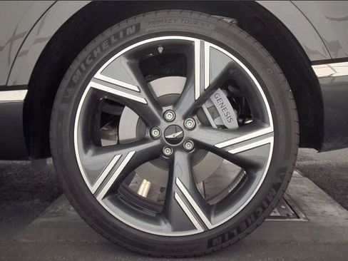 Used 2026 Genesis GV80 2.5T Prestige AWD/4WD image 9