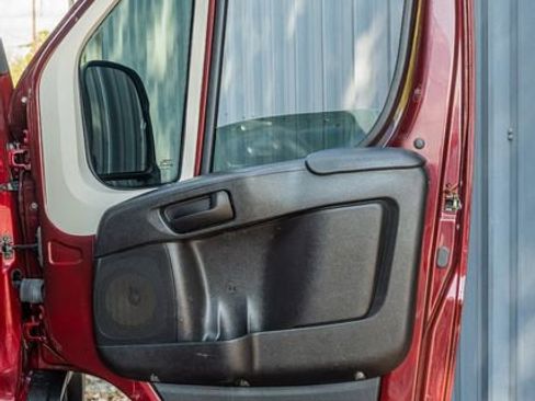 Used 2019 RAM ProMaster 2500 w/ Mopar Trailer Tow Group image 40