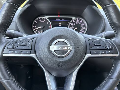 Certified 2025 Nissan Sentra SV w/ All-Weather Package FWD image 9