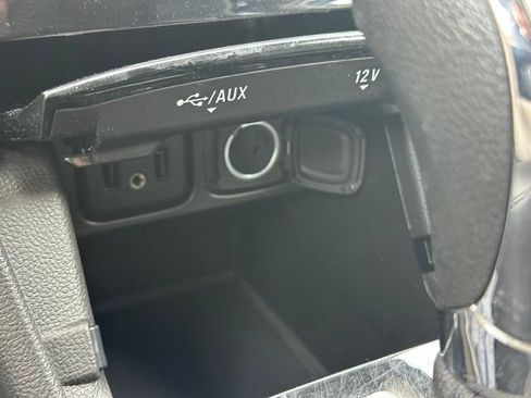 Used 2017 Buick Encore Essence FWD image 21