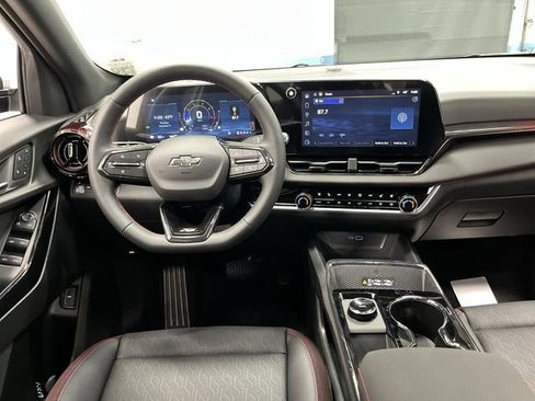 New 2026 Chevrolet Equinox RS w/ Convenience Package III image 5