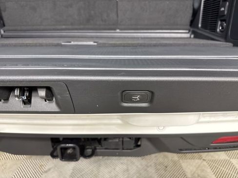 New 2025 Ford Expedition Active image 29