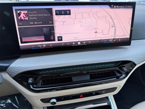 Certified 2025 BMW 330i xDrive Sedan w/ Premium Package image 20