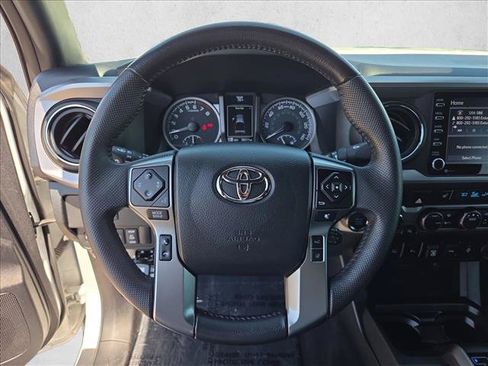Used 2021 Toyota Tacoma Limited w/ Nightshade Package AWD/4WD image 13