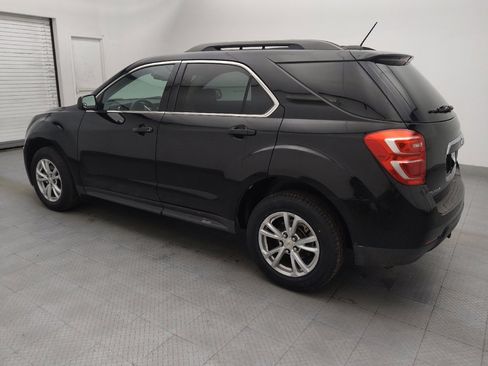 Used 2017 Chevrolet Equinox LT image 3