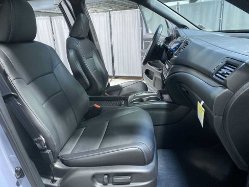 Used 2023 Honda Passport EX-L image 14