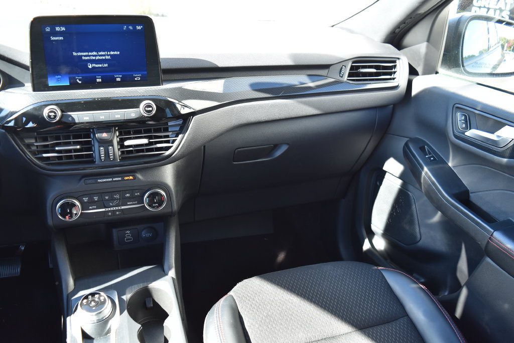 Used 2025 Ford Escape ST-Line FWD image 13