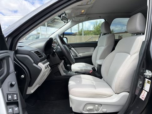 Used 2015 Subaru Forester 2.5i Premium AWD/4WD image 9