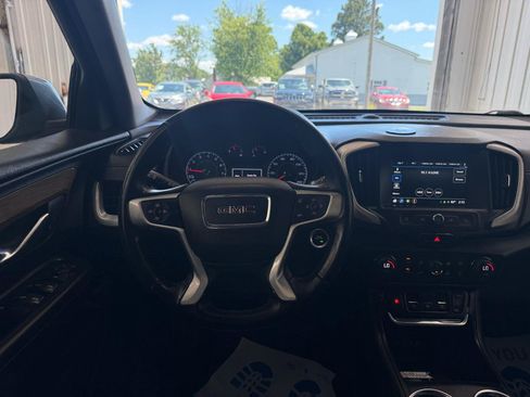 Used 2018 GMC Terrain SLE w/ Driver Convenience Package AWD/4WD image 15