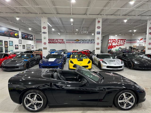 Used 2010 Chevrolet Corvette Convertible w/ Preferred Equipment Group RWD image 5
