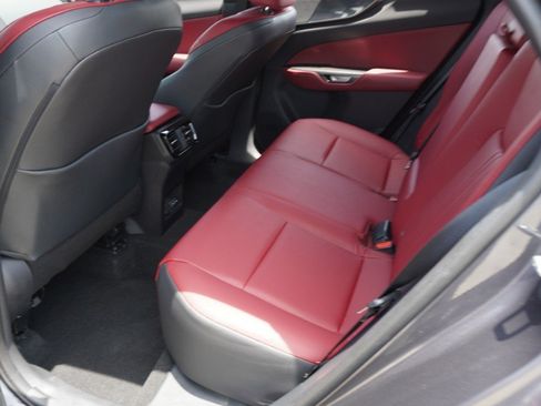Certified 2025 Lexus NX 250 FWD w/ Towing Package (2000 Lbs) image 28