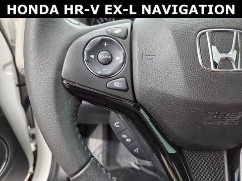 Used 2017 Honda HR-V EX-L image 28
