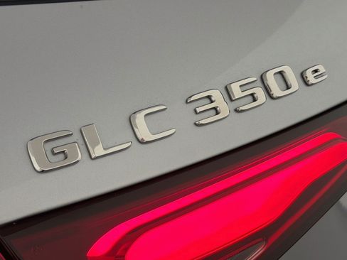 Certified 2025 Mercedes-Benz GLC 350e 4MATIC image 10