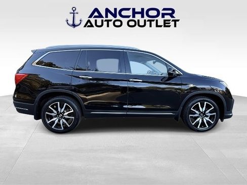 Used 2019 Honda Pilot Touring image 6